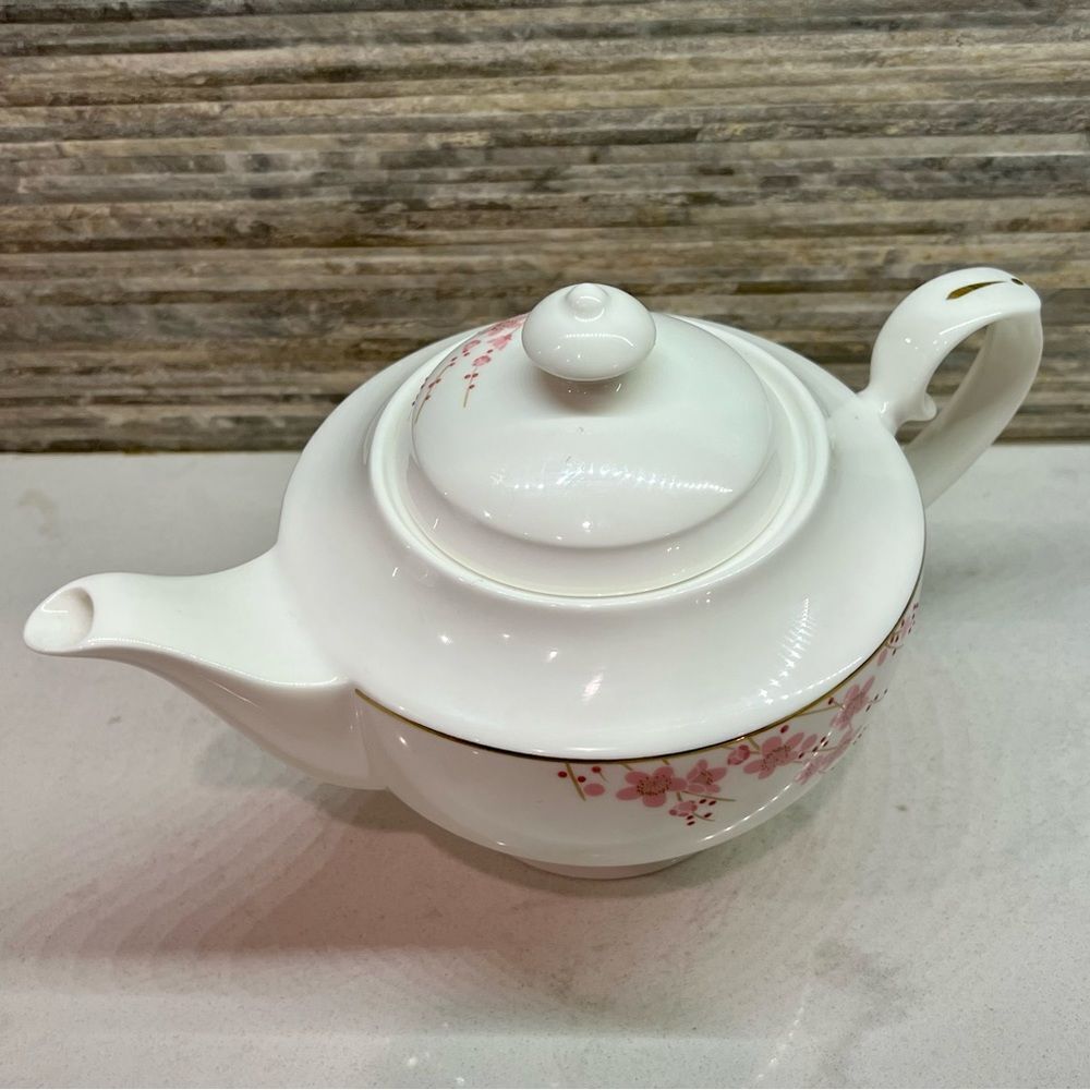 Teavana Sakura Cherry Blossom Holly Bone China 24 KT Filigree Tea Kettle 43 oz - Picture 4 of 16